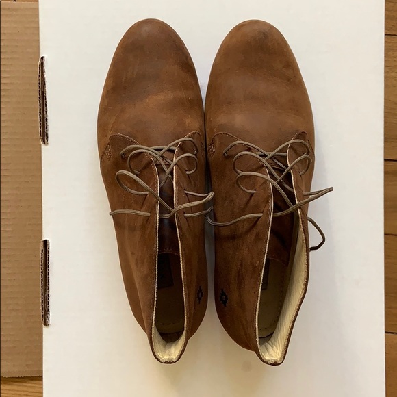 Nisolo Shoes - Nisolo Harper Chukka Boots size 8.5 brown suede